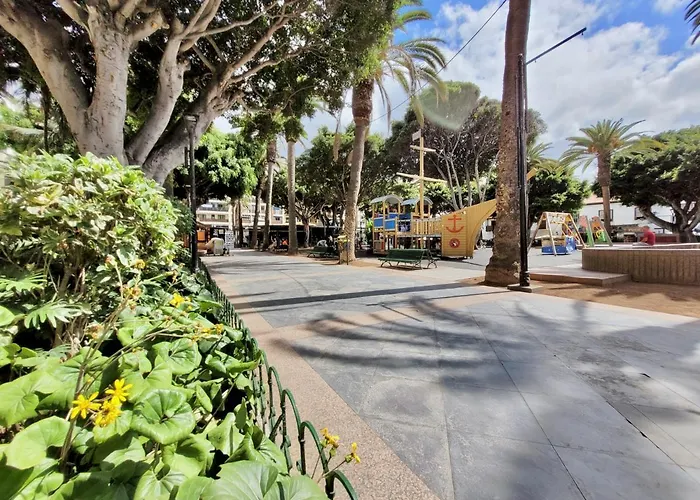 Plaza Del Charco * פוארטו דה לה קרוז